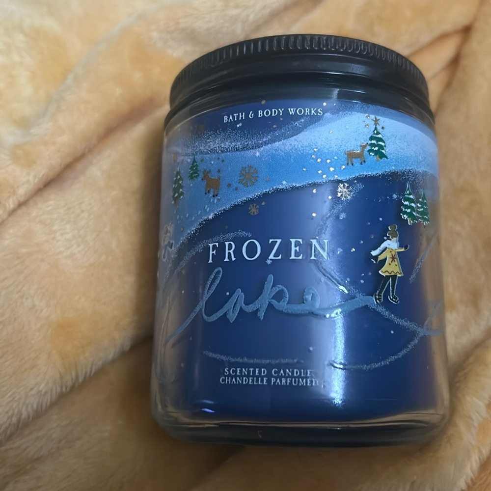 Frozen lake Bath and Body Works Candle